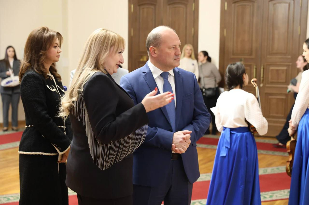 Skrjabin met Mothers1