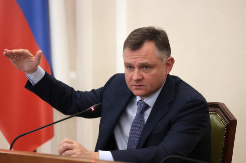 Slusar about Hous companies