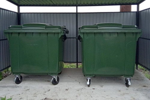 New rubbish tanks