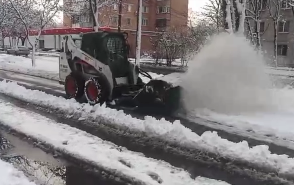 Rostov snow uborka