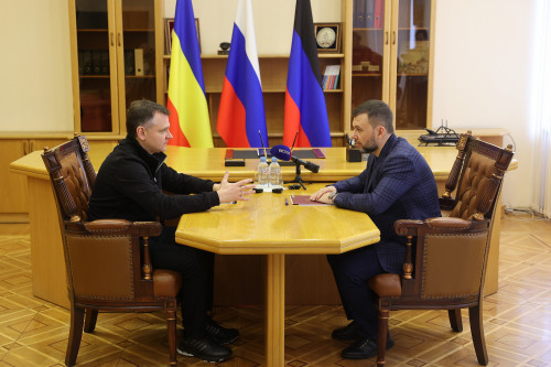 Slusar and Pushilin