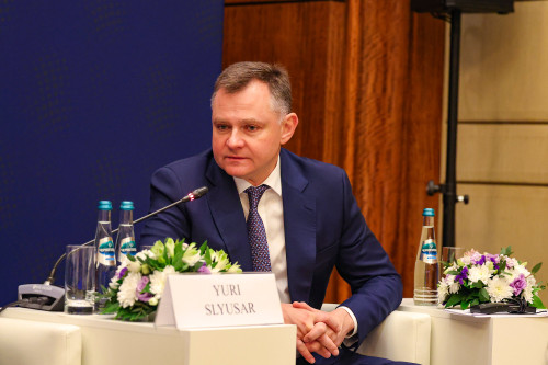 Slusar in konference